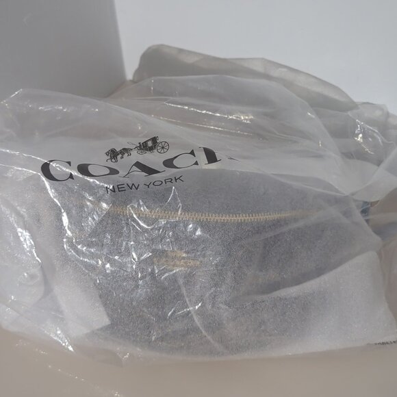 Coach NWT Belt Bag With Chelsea Animation Fanny Pack Moth Butterfly Champlain - Picture 11 of 12